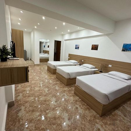 Lilly Rooms And Studio Gurdaka Kültér fotó