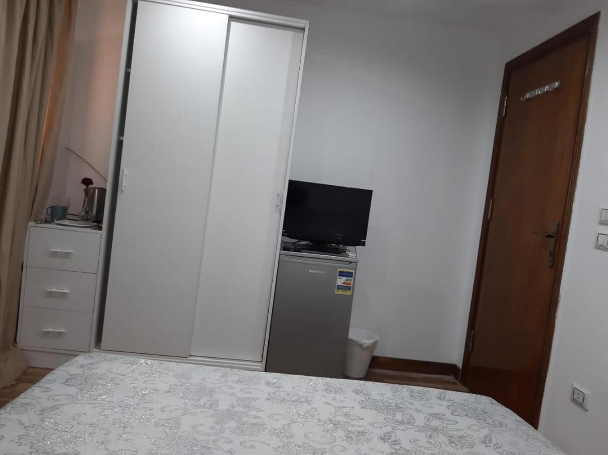 Lilly Rooms And Studio Gurdaka Kültér fotó