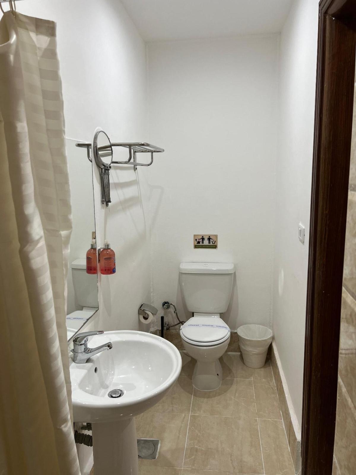 Lilly Rooms And Studio Gurdaka Kültér fotó