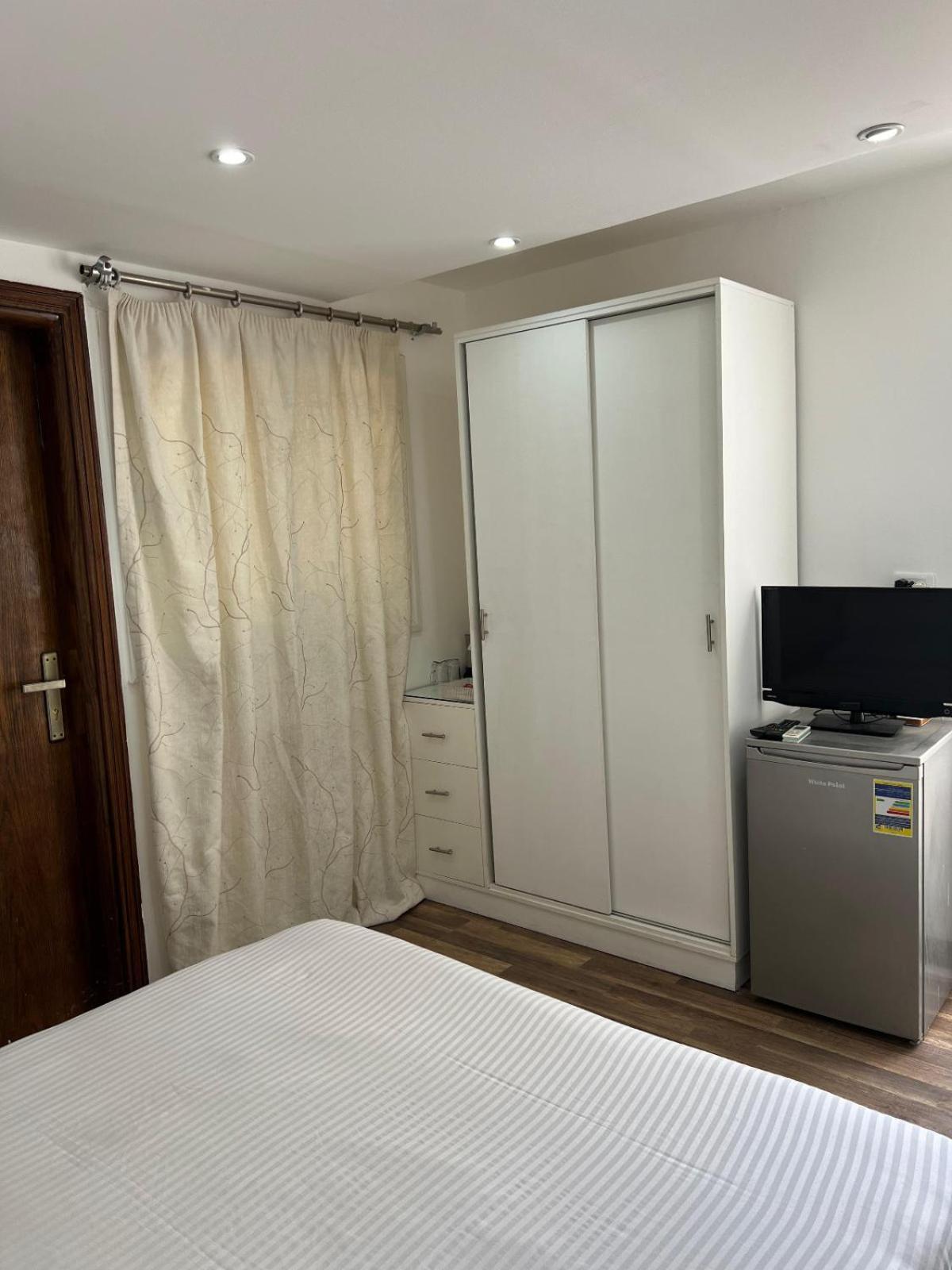 Lilly Rooms And Studio Gurdaka Kültér fotó