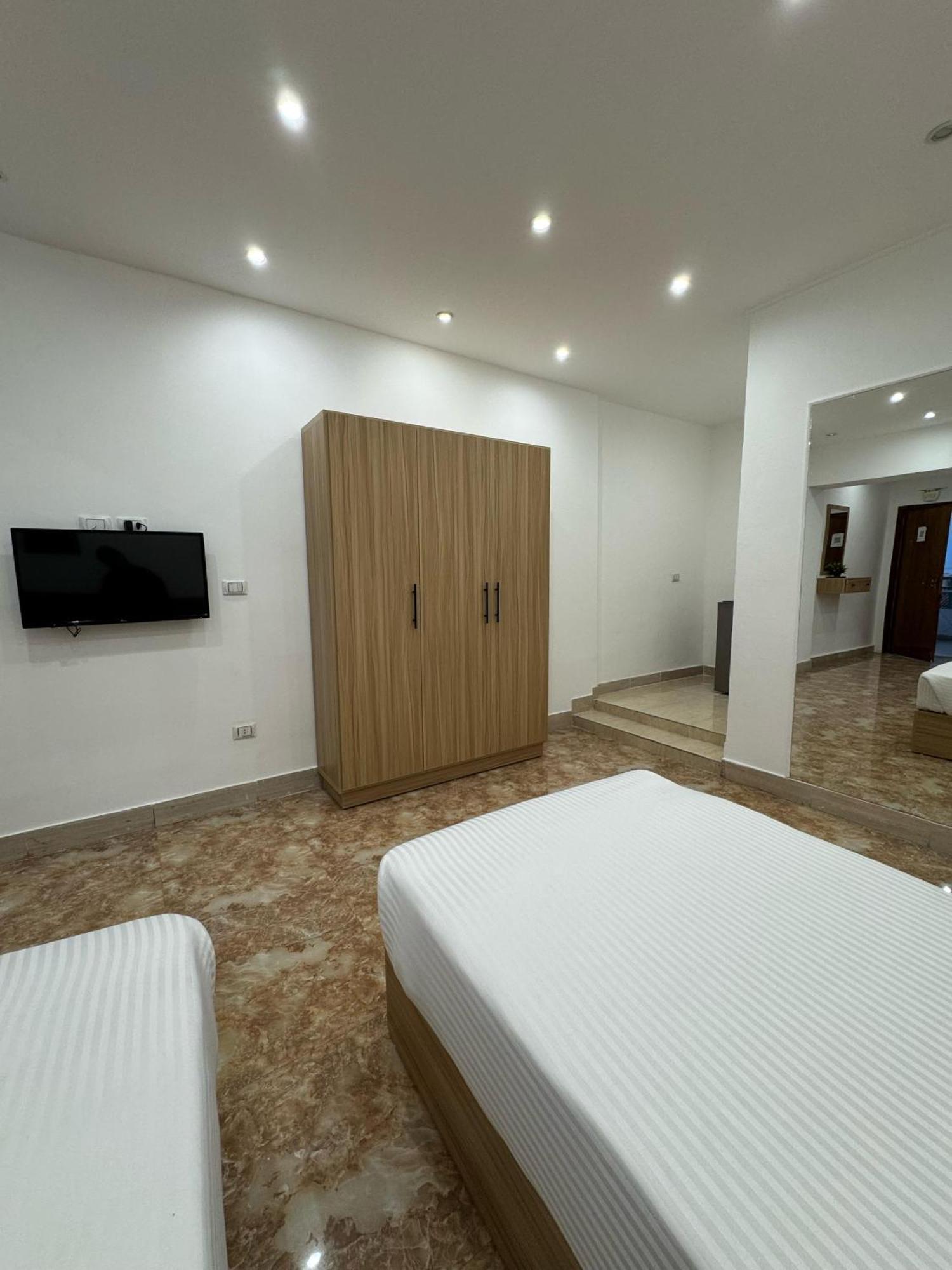 Lilly Rooms And Studio Gurdaka Kültér fotó