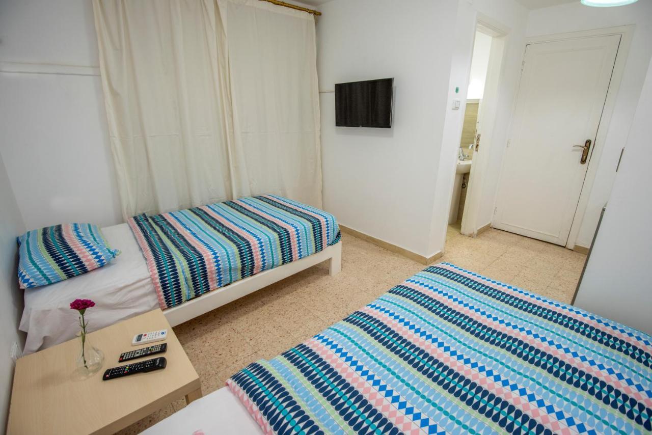 Lilly Rooms And Studio Gurdaka Kültér fotó